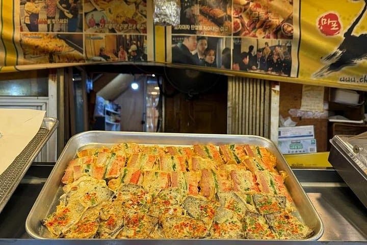 Seoul Food Walking Tour: Banchan, Bibimbap & Local Flavors photo 4
