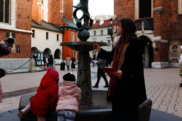 Kraków Fairy Tales & Legends Family Walking Tour — Wawel Dragon Experience photo 4