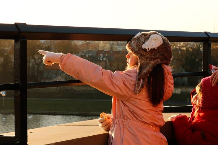 Kraków Fairy Tales & Legends Family Walking Tour — Wawel Dragon Experience photo 2