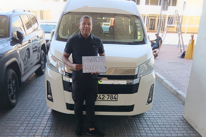 Private Cape Town Airport Transfers for Groups (4–13) — Meet & Greet Minivan photo 4
