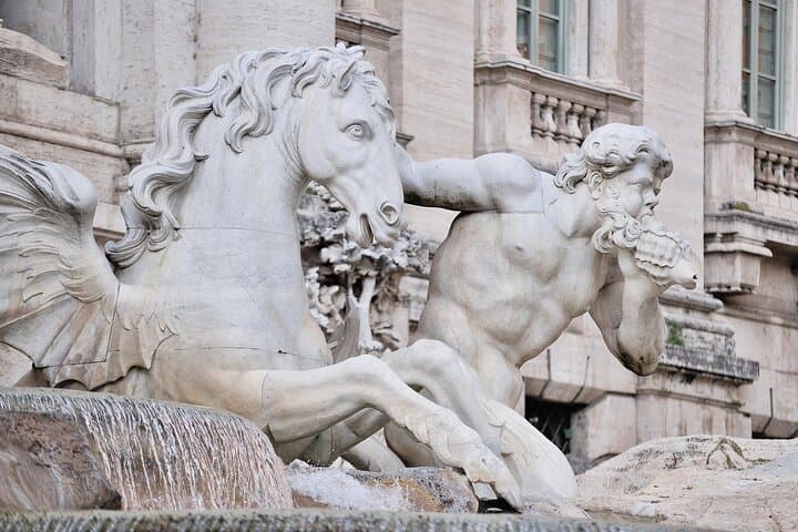 Private 3-Hour Golf Cart Tour of Rome's Highlights — Navigate Narrow Streets & Historic Sights photo 4