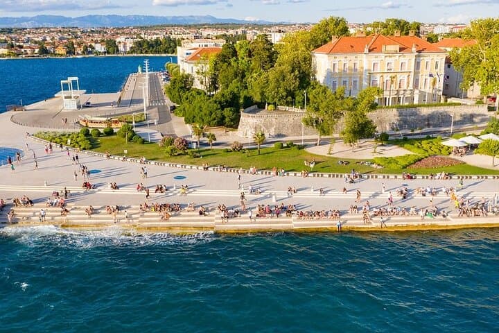 Private Zadar Walking Tour from Cruise Port: Sea Organ & Sun Salutation photo 6
