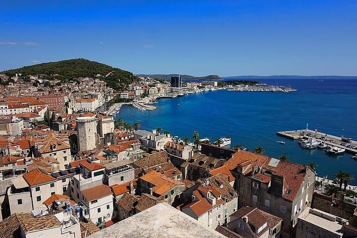 Private Zadar Walking Tour from Cruise Port: Sea Organ & Sun Salutation photo 2
