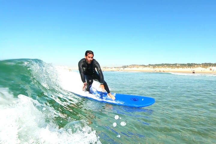 Lisbon Surf Experience: Guided Surf Lessons at Costa da Caparica