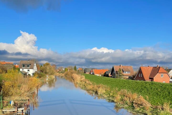 VIP 5-Hour Hamburg Countryside Tour: Buxtehude, Jork & Stade with a Local Guide photo 4