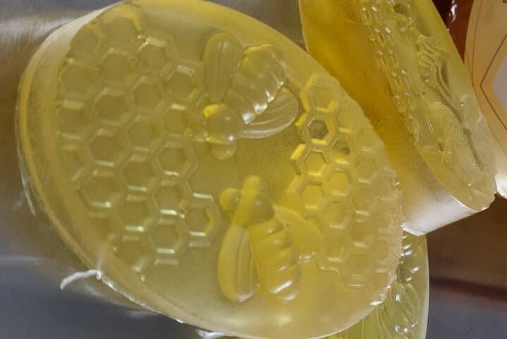 Bosa Beekeeping Workshop: Make Honey Soap & Taste Sardinian Honey photo 5