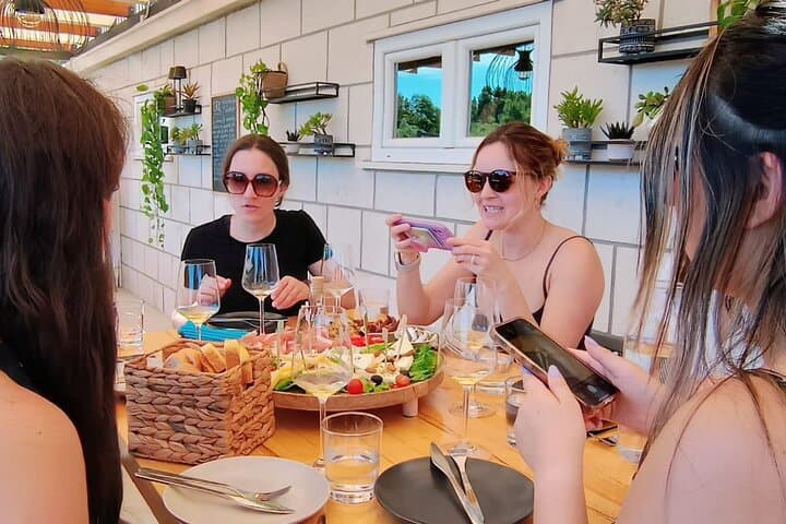 Korcula Gin, Honey & Grk Wine: Private Half‑Day Tasting Tour photo 3