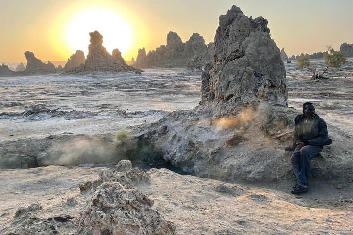Two-Day Djibouti Escape: Lake Abbe Chimneys & Lake Assal Salt Flats photo 2
