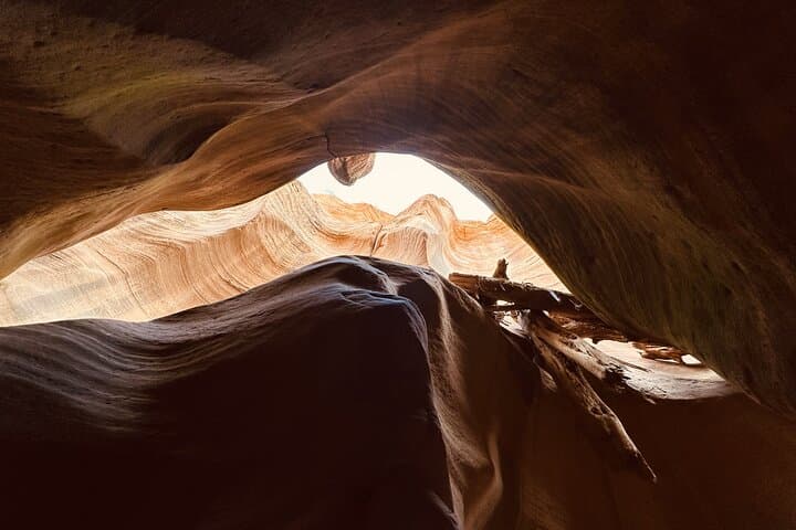 Private Guided Hike: Wire Pass & Buckskin Gulch Slot Canyon photo 3