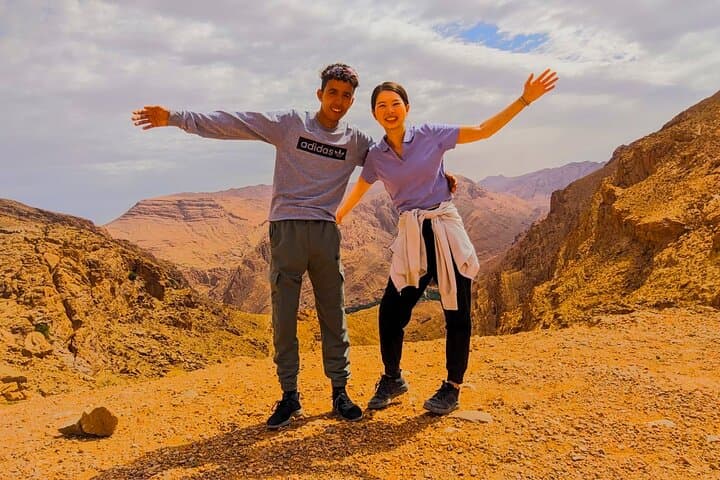 Hike Todgha Gorge with Berber Guides: Day Treks from Tinghir