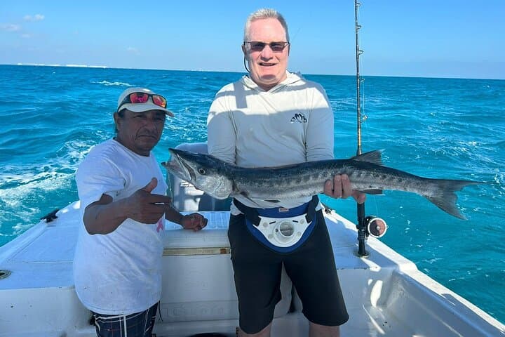 Experience the Thrill of Fishing in Isla Mujeres’ Bay: Private Guided Tour photo 4