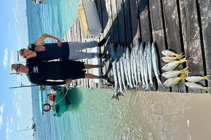 Experience the Thrill of Fishing in Isla Mujeres’ Bay: Private Guided Tour photo 6