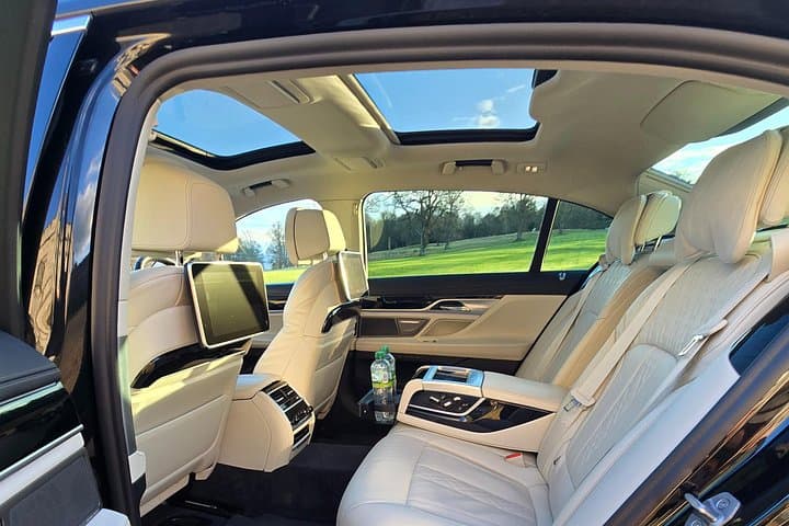 Luxury Chauffeur Transfer — Edinburgh to Gleneagles Hotel (Private 75‑Minute Drive) photo 5