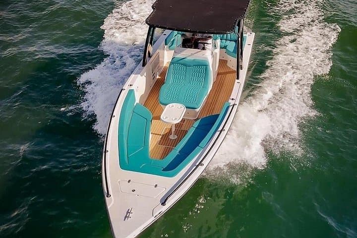 Rip Through the Rosario Islands: Cartagena Deluxe Speedboat Charter photo 2