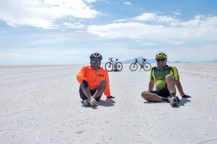 Full-Day Salar de Uyuni Salt Flats Tour from Uyuni or La Paz photo 6