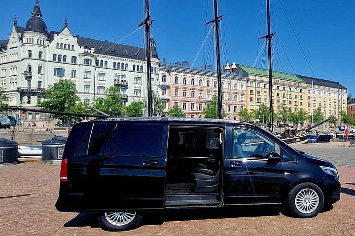 VIP Helsinki & Porvoo Luxury Car Tour — 4-Hour Guided Day Trip photo 1