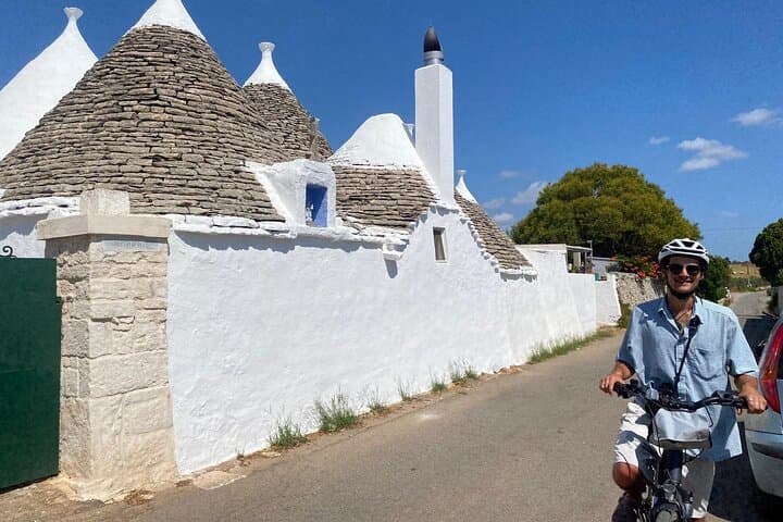 E‑Bike Itria Valley Loop: Martina Franca to Locorotondo & Cisternino photo 6