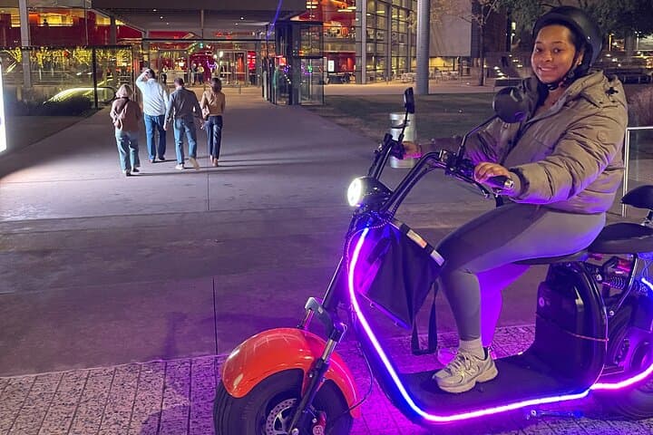 2-Hour Dallas Night E-Scooter Tour: Downtown Lights, Deep Ellum & Klyde Warren Park photo 5