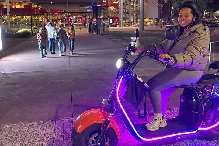 Downtown Dallas Electric Scooter Tour: Deep Ellum, Arts District & Dealey Plaza photo 3