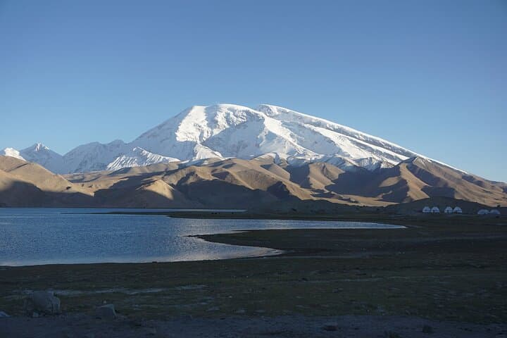 Kashgar to Karakul: 5-Day Muztagh Ata & Silk Road Highlands Tour photo 4