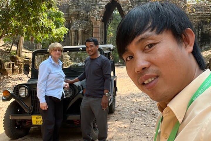 Angkor Wat Sunrise Jeep Tour: Offbeat Temple Drive & Ta Prohm