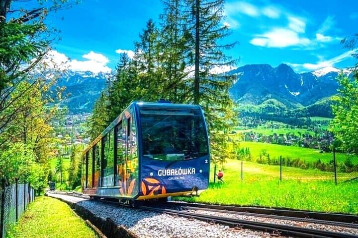 Day trip from Krakow to Zakopane: Gubałówka cable car, Chochołów & thermal baths photo 2