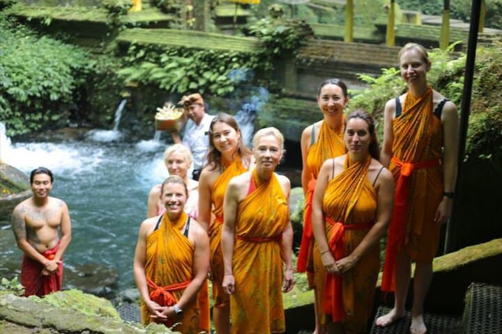 Ubud Highlights: Tegalalang, Tirta Empul & Hidden Waterfalls Full-Day Tour