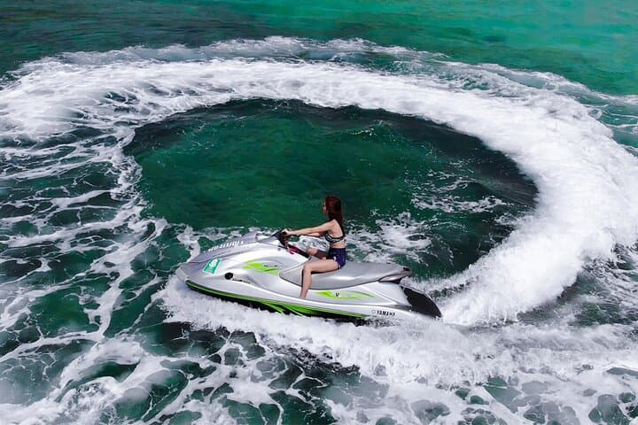 Pattaya Water Adventure: Jet Ski, Parasailing & Island Beach Day from Bangkok