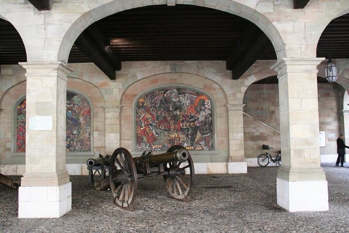 Geneva Private Walking Tour — Local Guide-Led Highlights & Hidden Gems photo 5