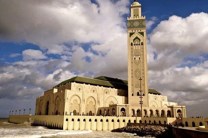 Private Casablanca Guided Tour: Hassan II Mosque, Old Medina & Habous Quarter photo 4