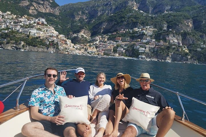 Private Positano & Ieranto Bay Boat Tour with Lunch from Sorrento
