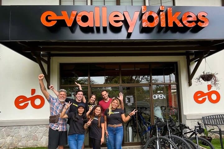 El Valle E-Bike & Canopy Zipline: Private Electric Bike Tour in Panama's Volcanic Crater photo 2