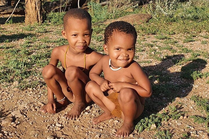 Bushman Walk with the San near Windhoek: Private Guided Cultural Walk photo 4