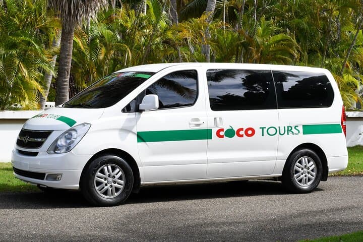 Santo Domingo Airport to Downtown Private Transfer — One-Way (SDQ) photo 3