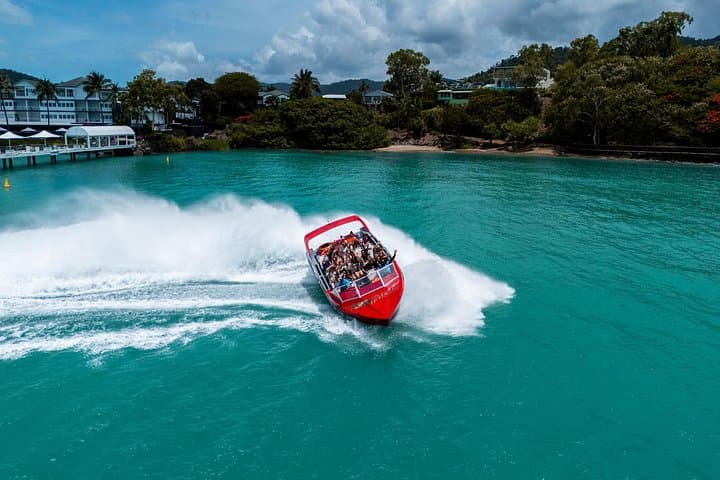 Airlie Beach Jet Boat Thrill Ride: 800HP Spins in Pioneer Bay photo 4