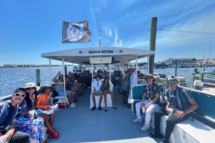 3-Hour Crab Island Catamaran: Swim, Float & Destin Harbor Cruise photo 5