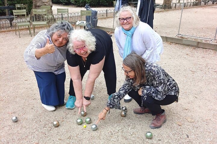 Play Pétanque in Paris: Authentic French Ball Game Experience in Iconic Parks photo 2