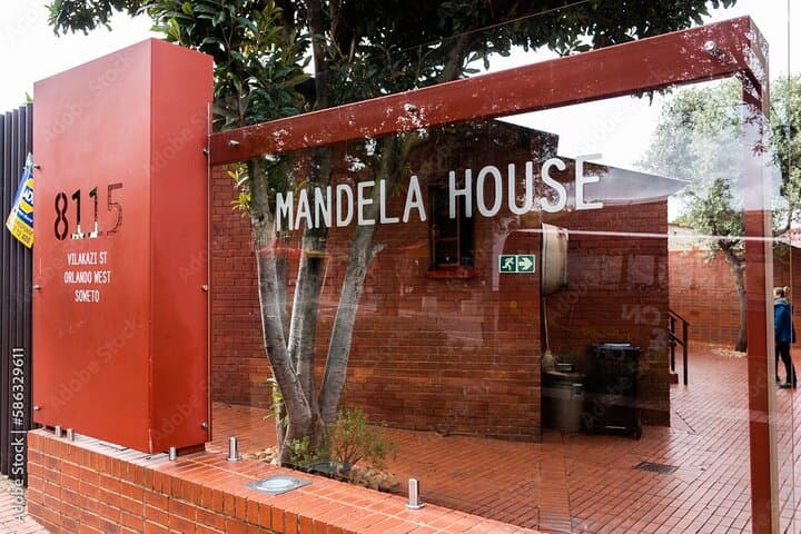 Explore Soweto: 8-Hour Cultural Tour with Lunch & Apartheid Museum
