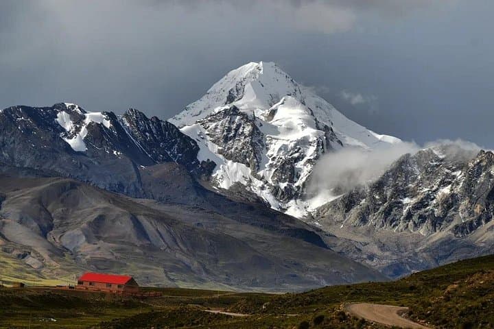 Summit Huayna Potosí in 2 Days: Guided Glacier Climb from La Paz
