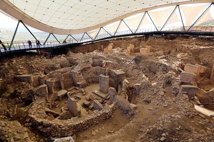 Private 1-Night Göbeklitepe & Karahan Tepe Tour from Istanbul photo 3