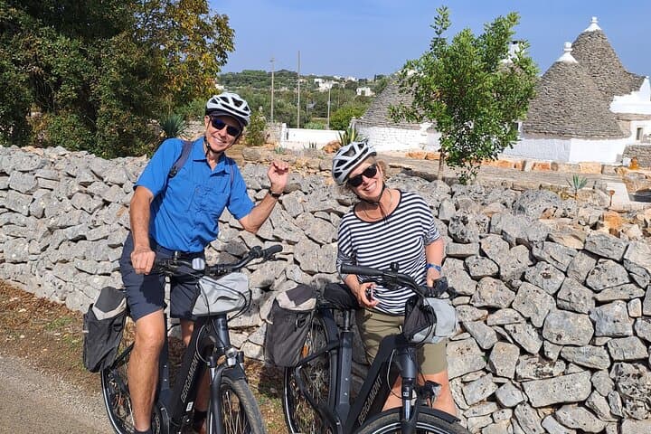 Itria Valley E-Bike Tour: Martina Franca to Cisternino photo 3