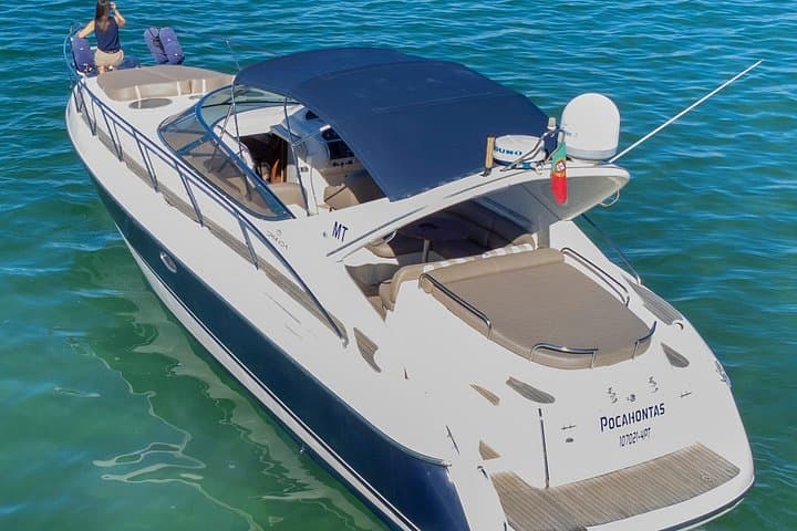 Benagil Private Luxury Cruise from Lagos: Yacht Tour, Dolphins & Paddleboarding