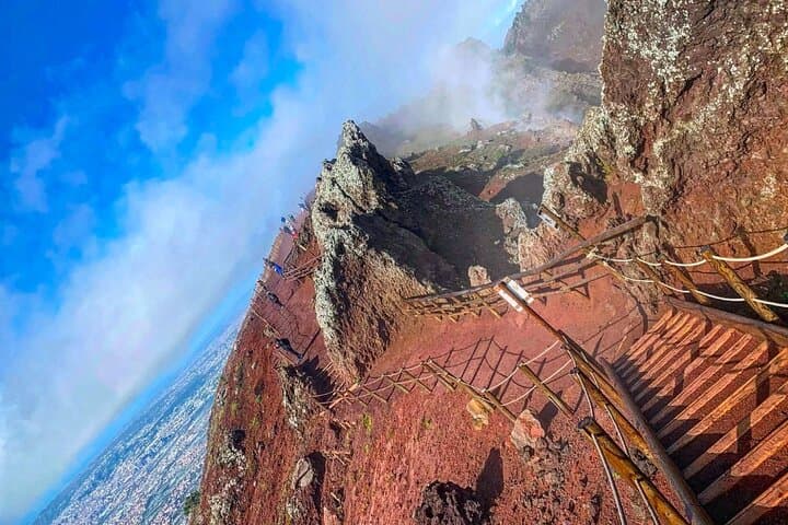 Mount Vesuvius from Naples: Private Excursion to the Gran Cono Crater photo 6