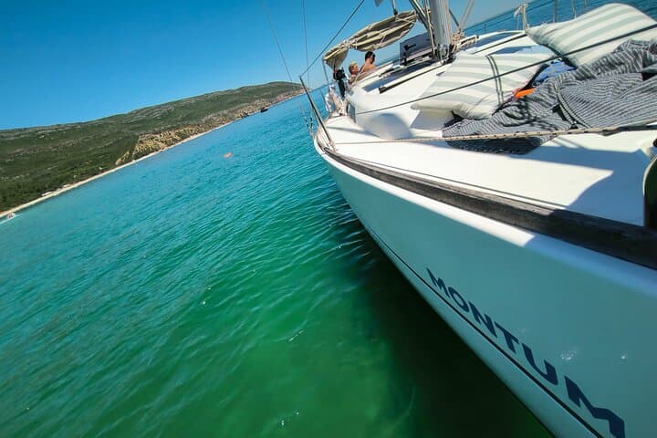 Half-Day Sailing to Tróia & Comporta: Caves, Beaches and BBQ on the Sado Coast
