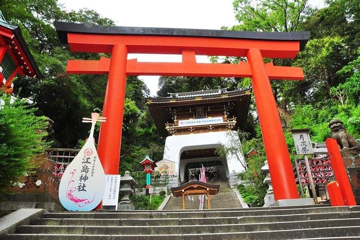 Private Kamakura Day Tour: Great Buddha, Hase‑dera & Enoshima from Tokyo photo 4