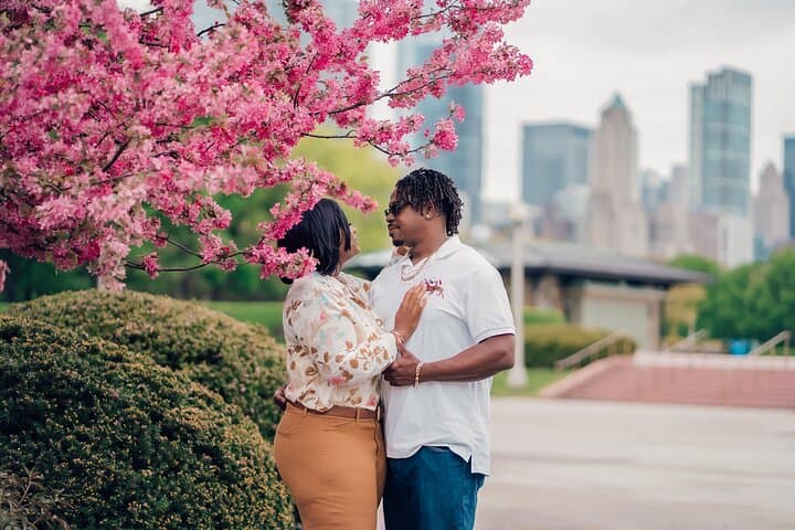 Private Photoshoot in Chicago — Capture Iconic Landmarks & Local Secrets photo 4