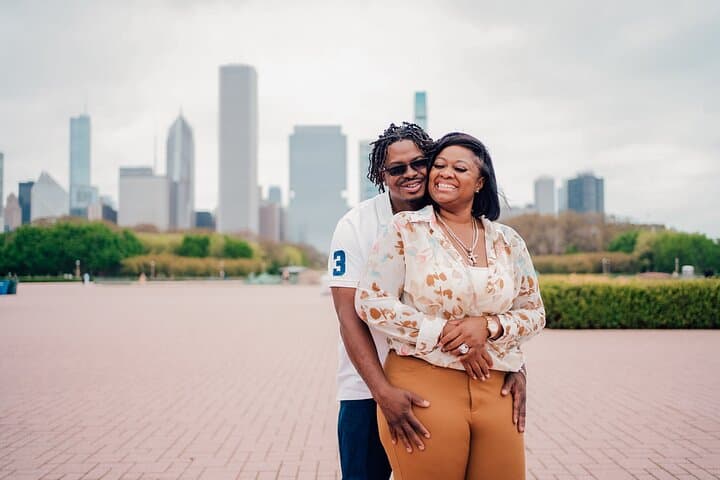 Private Photoshoot in Chicago — Capture Iconic Landmarks & Local Secrets photo 6