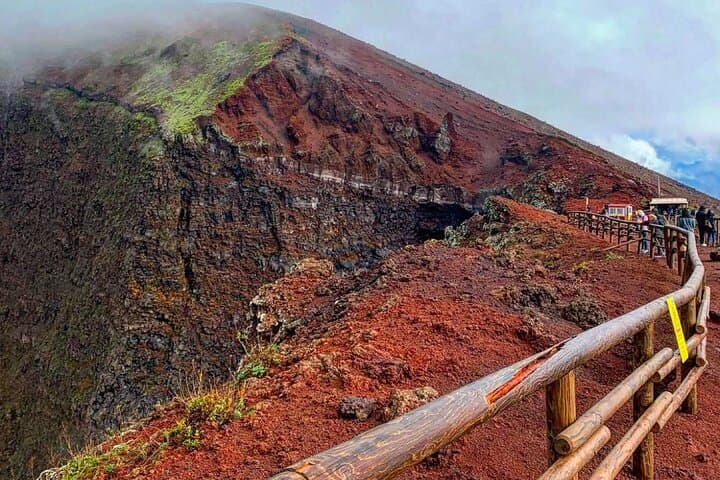 Mount Vesuvius from Naples: Private Excursion to the Gran Cono Crater