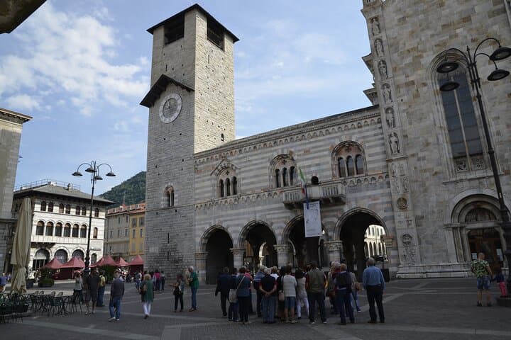 Milan to Lake Como Day Trip: Bellagio & Como Cruise from Milan photo 4