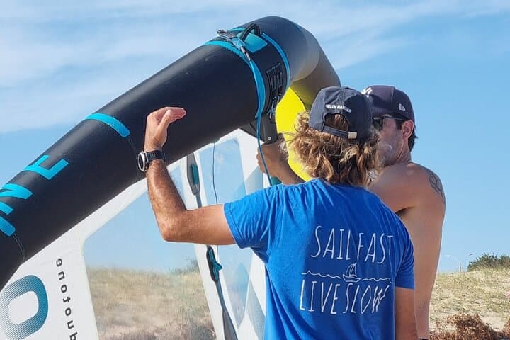 Private Wingfoil Lesson in Platja d'Aro — Learn to Fly Over the Costa Brava photo 6